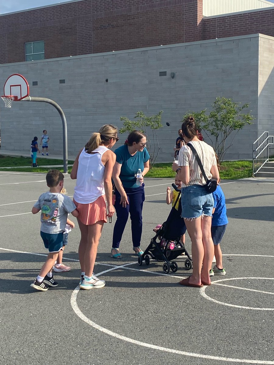 Nadia Kline-Taylor tweet media