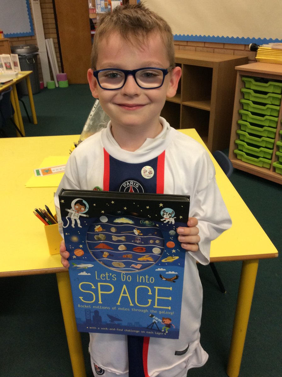 StBernsPrimary's tweet image. Joyeux Anniversaire Conall! 🎈🎉 Thank you for your beautiful birthday book all about Space #birthdaybook #readingforpleasure