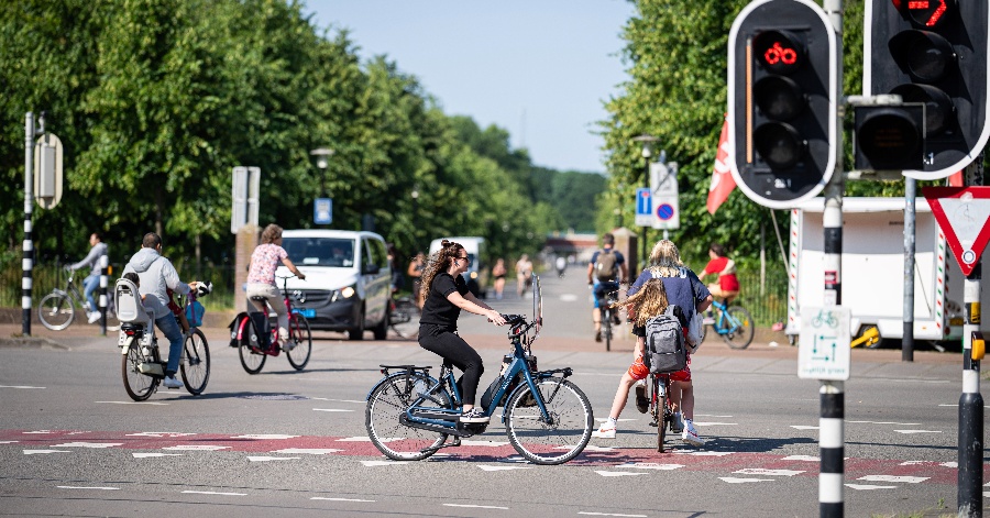 In november bieden wij een #Masterclass 'Human Factors in het verkeer' aan. Heb je interesse in #verkeersgedrag en hoe je dit kunt beïnvloeden? Dan mag je deze Masterclass niet missen. De inhoud is actueler en relevanter dan ooit. 

hubs.ly/Q01YjNqV0

#HumanFactors