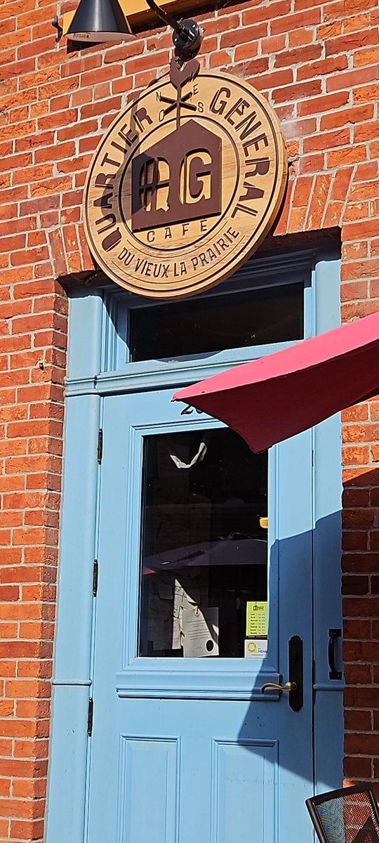Latou10199359's tweet photo. Secret bien gardé. Meilleur café de la rive-sud.
#QuartierGeneral https://t.co/g956wd336v