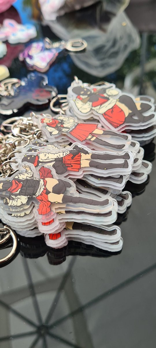 1trictan's tweet photo. Can't believe they've already arrived! I'm so happy with @PawPrintMerch, lovely customer support and outstanding product quality. Not to mention the 20 or so misprints we got as extras! 🤞❤️ https://t.co/hS5vszTNLx