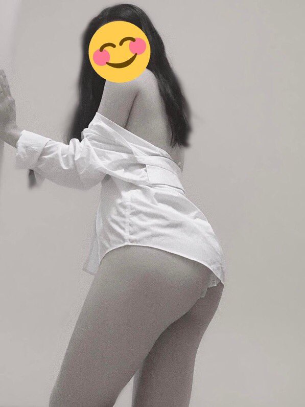 Lannn772's tweet photo. Đứng lên đi
Nhìn gì dưới đó mấy ông 😛 https://t.co/B7uBkRtd6J