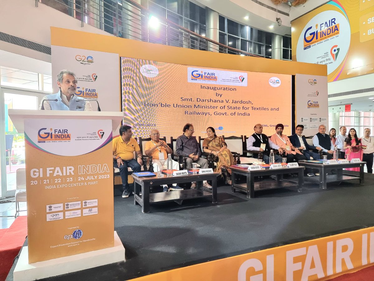 IndiaGIFair's tweet photo. Join us at the GI Fair! Inauguration by Smt. Darshana V. Jardosh, Hon'ble Union Minister of State for Textiles and Railways, Govt. of India. 20-24 July 2023 India Expo Centre &amp; Mart, Greater Noida.
@minmsme @TexMinIndia @RailMinIndia @dpiit @CIPAM_India  @handicraftsdc https://t.co/e1gIgOSBig