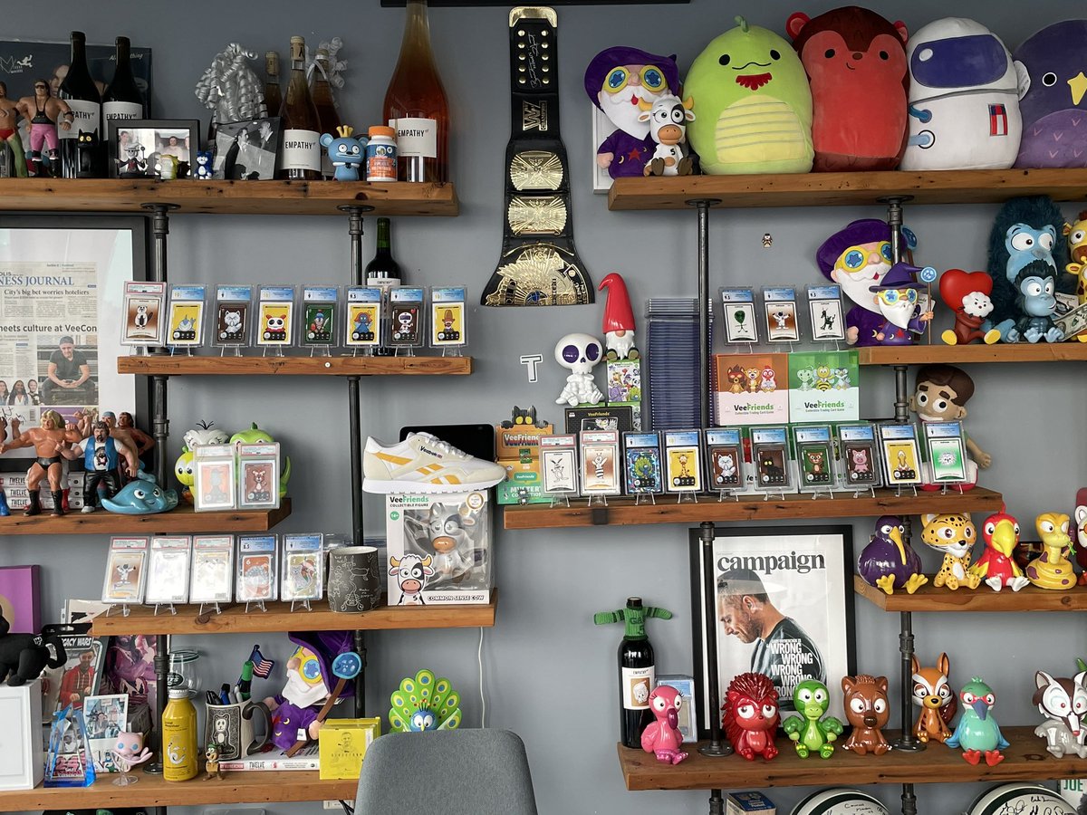 VeeFriends tweet media