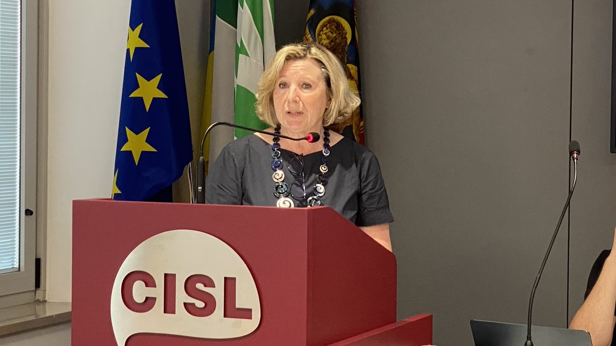 UsrVeneto's tweet photo. Quanto pesa la presenza dei cittadini #stranieri in #Veneto?
Se ne รจ parlato oggi, nella sede della @UsrVeneto a #mestre, al convegno #anolfveneto con #fondazionecorazzin @CislScuolaVenet @FilcaVeneto @FisascatVeneto e @FaiCislVenezia
#Faicislveneto https://t.co/3vVNnitmHe