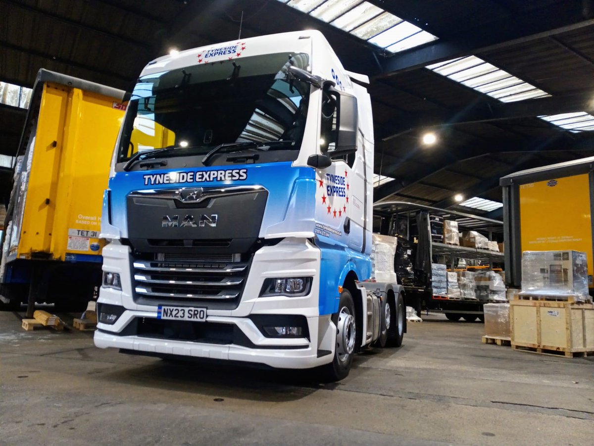 tynesideexpress's tweet photo. Thrilled to unveil our newest addition featuring the fresh EFS Global logo! 🚚✨ Embrace the future of transport with us as we proudly present our upgraded fleet adding to our top-notch service with the latest EFS Global logo gracing our trucks. #efsglobal https://t.co/Abx6GJQoB7