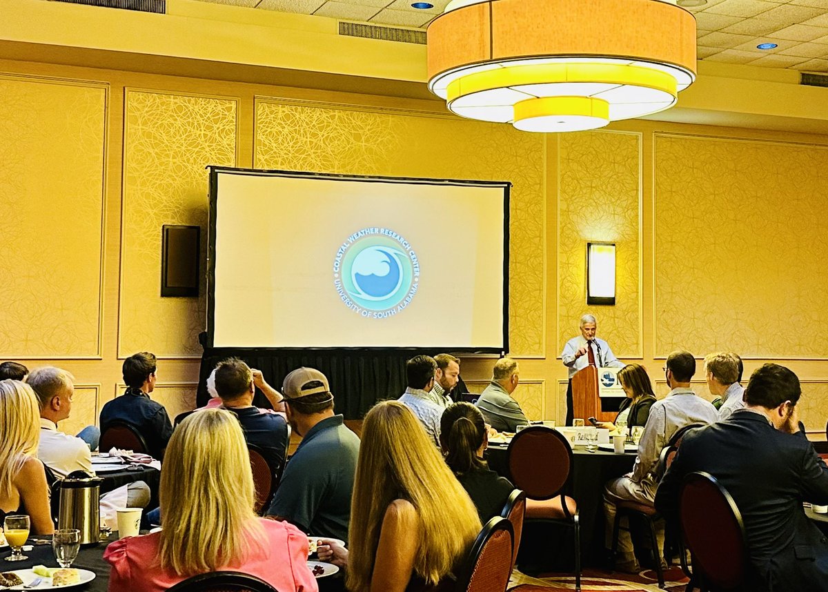 allangustin2's tweet photo. Exciting to have Dr. Bill Williams with us at the PEP Memeber Breakfast to discuss the University of South Alabama’s meteorology program and the good work they do for business and industry along the Gulf Coast. #PEP #DunnBuildingCompany #eaglereef #environmentalstewardship https://t.co/TCDyKhwwVy