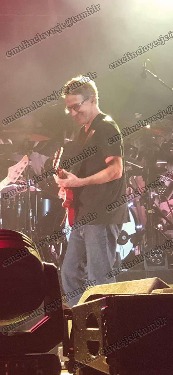 Pearl Jam France tweet media