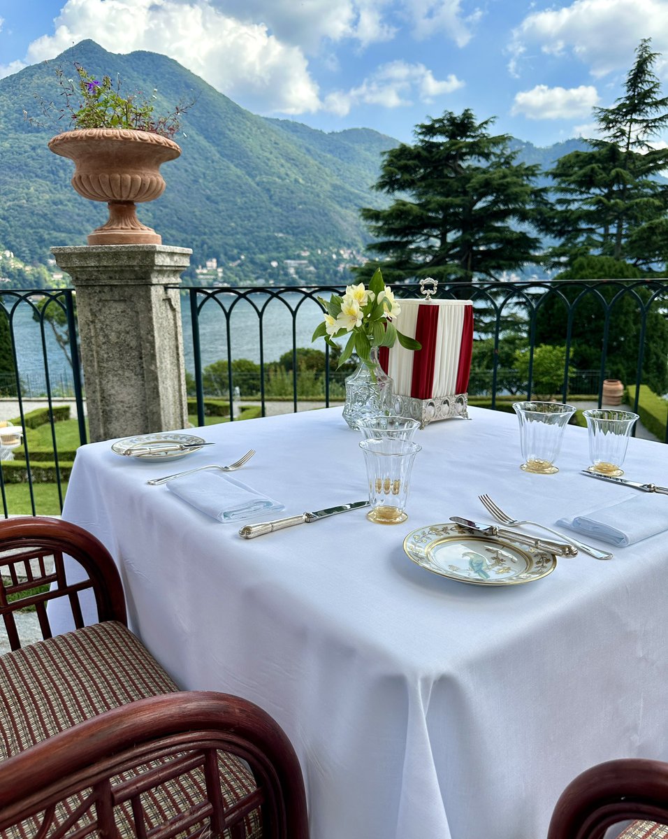 Cozomo de’ Medici tweet media