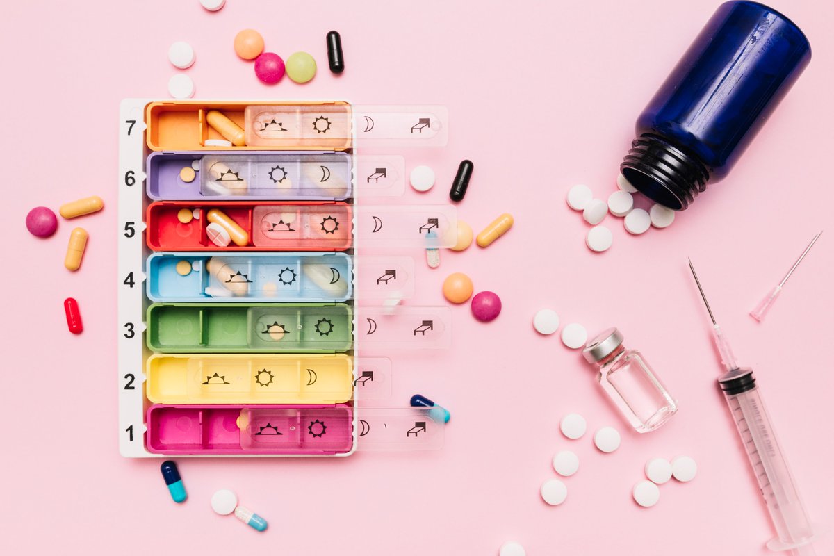 Simplify your daily routine with our practical #DailyLiving Aids. From #gloves to #pillorganizers and #pillcutters, enhance your convenience and independence for a more comfortable lifestyle.

Shop Now: stayjuve.com/category/daily…

#pillsplitter #pillbox #pillcase #FSA #HSA