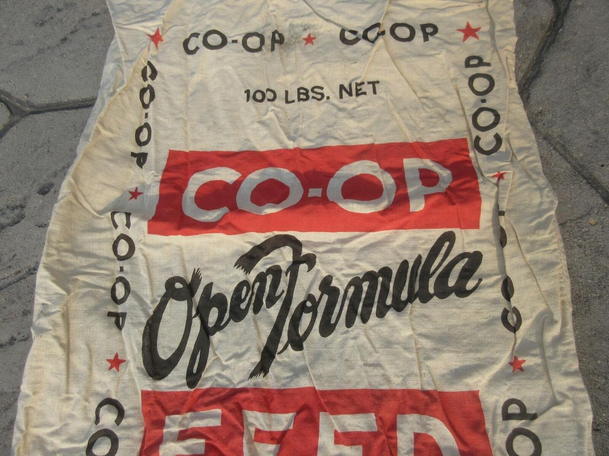 rusticrelics04's tweet photo. Vintage Cloth FEED Sack Co-Op OPEN Formula 100 Pound FEED Bag Red Black & White https://t.co/Z7tf1zyuMA… #eBay via
@eBay
#feed #Coop #crafts #Feedsack #sacks #totes #sewing #Farmhouse #collector #feedbag #vintage #fabric #Farming #farmer #farm #ebay https://t.co/EOgWx6i3xT
