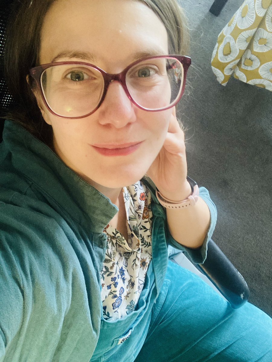 It finally happened. New frames. 
After sitting on my old ones twice now, I thought that they might not survive another meeting with my buttocks. 

Btw. can I put that as expenses? I can’t work without them!