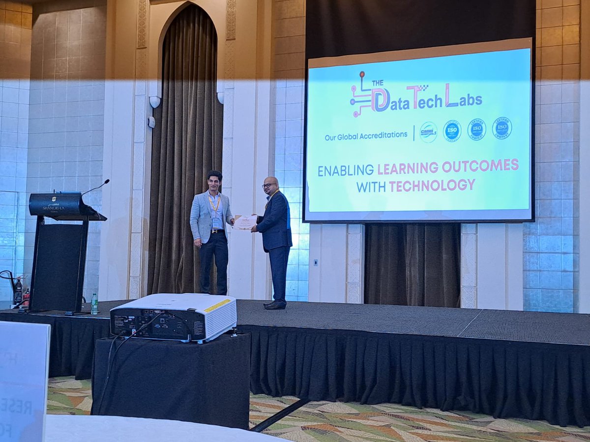 thedatatechlabs's tweet image. At the &quot;3rd Edition HR Tech Summit and Awards 2023,&quot; the esteemed Dr Amit Andre impactful session on &quot;Empowering Transformation&quot; at at Shangri-La Dubai.

#thedatatechlabsinc #thedatatechlabs #UBSFHRTech #UBSFHRTechsummit2023 #empoweringtransformation #HRtransformation #ubsforums