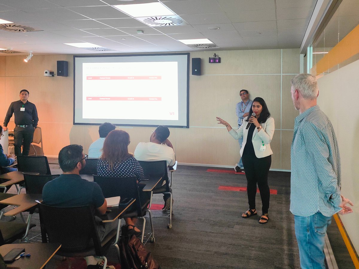 routemobile's tweet photo. Experts from #Google, #VodafoneIdea & #RouteMobile are sharing their insights on creating engaging customer experiences with #GoogleRCS at #RCSConnect. #RouteMobile #CX https://t.co/z7S8FKMiOf