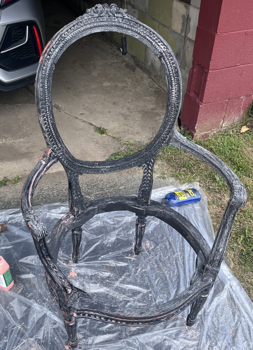 MidnightDraven's tweet photo. Got this frame a year ago and finally got the courage to tackle it. All the while singing the Ghostbusters theme song while applying the goo. https://t.co/2yq9UHPayg