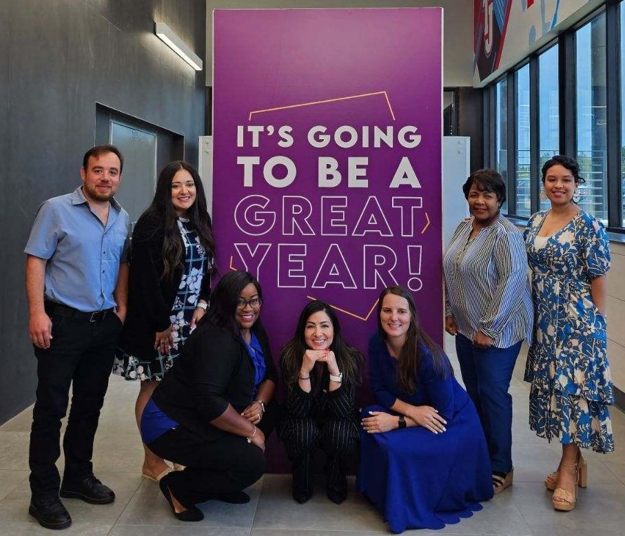 chapelhillpl's tweet photo. Shoutout to our 23-24 CILT team. It's going to be a great year! @wtwhitevt @dallasschools https://t.co/Fjo2czgiz9