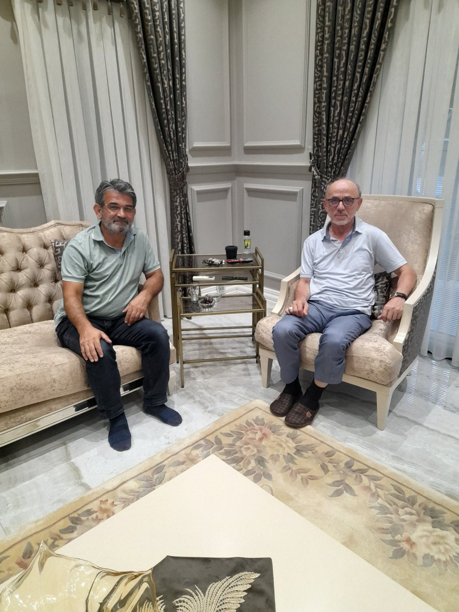 Değerli Başkanıma Hac ziyaretinde bulunduk.  Rabbim ibadetlerini ve niyetlerini kabul eylesin inşaAllah..