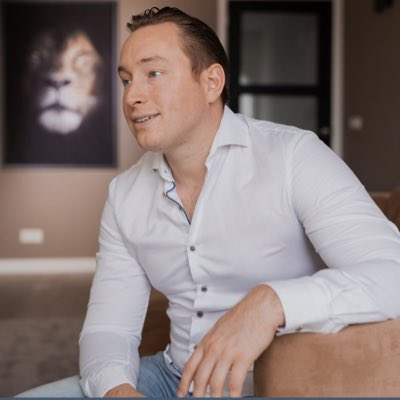 RobinSips's tweet photo. #nieuweprofielfoto https://t.co/7HwY2oPqEc