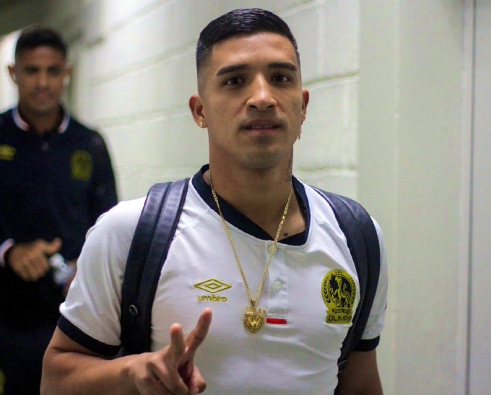 chacofunesjr's tweet photo. Michaell Chirinos llegará como agente libre al Saprissa. Viajará en las próximas horas a San José, Costa Rica. Pasará revisión médica, firmará contrato y será presentado en los próximos días. https://t.co/ObXzVPOnvi