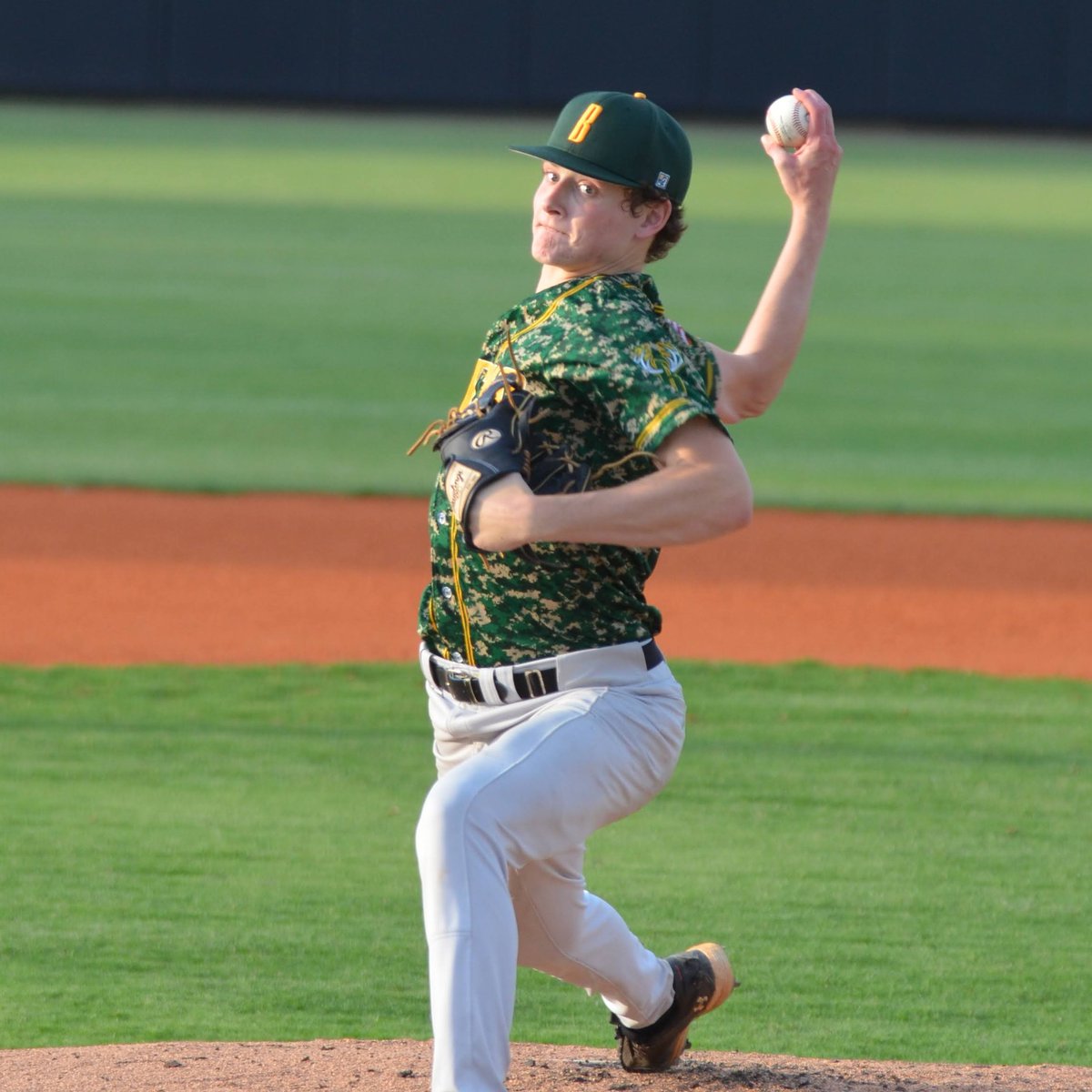 RHP <a href="/lear_zach/">Zach Lear</a> (of <a href="/ChattStTigersBB/">Chatt State Baseball</a>) earned his 4th win of the season last night (5 IP, 4 H, 1 R, 1 ER, 0 BB, 1 SO, 65% strikes). #antlersup 
🦌⚾️
📷credit: <a href="/KappKoncepts/">Kapp Koncepts</a>