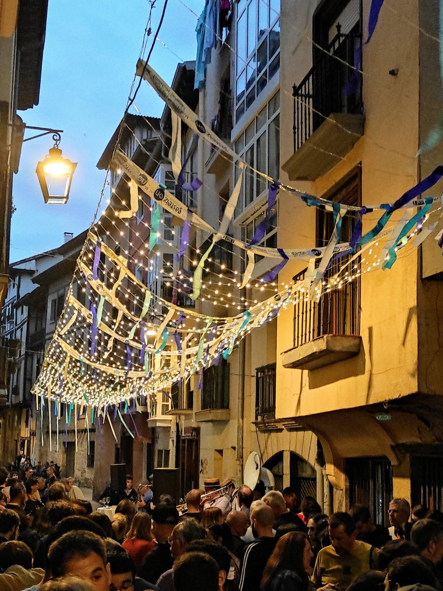 Abasedestilo tweet media