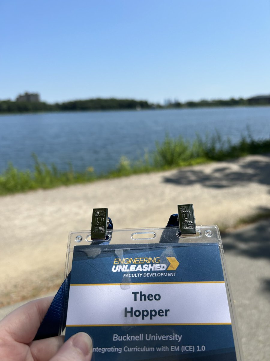first faculty development of my career with <a href="/KEENunleashed/">KEEN</a> at BC! looking forward to using a #EntreprenialMindset in my courses!