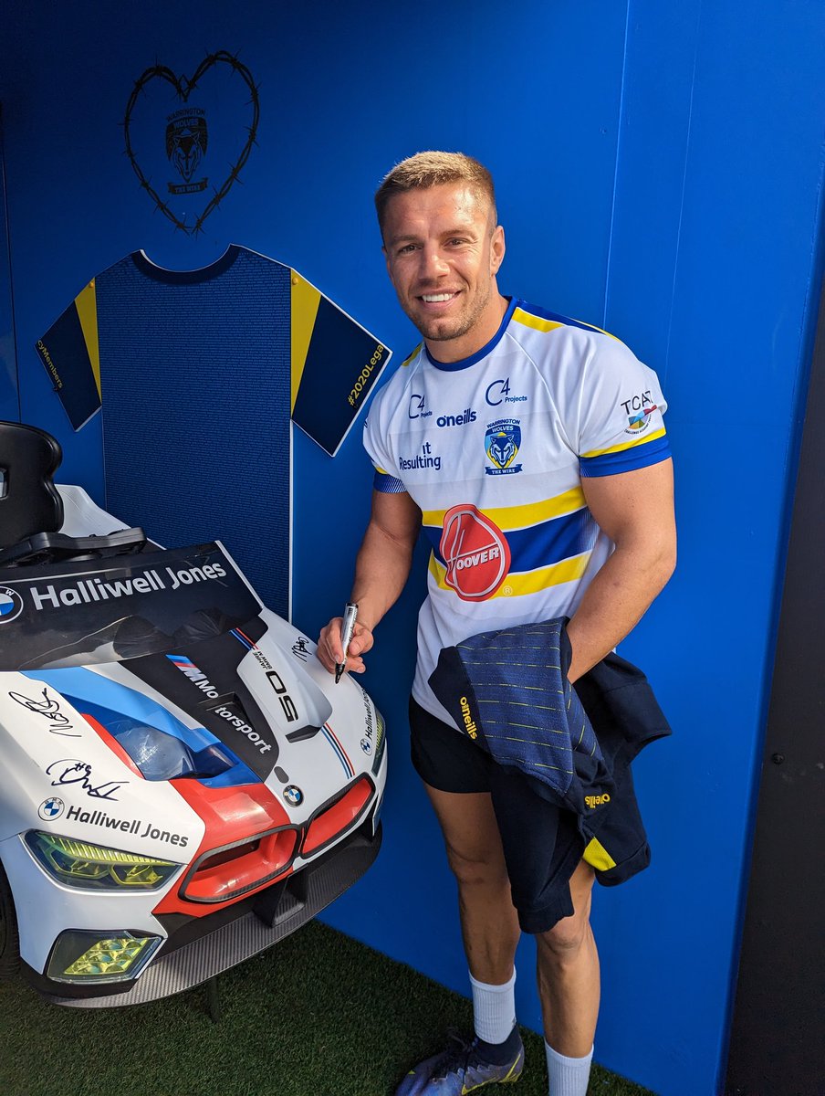 Win the Whizzy Rascal Mascot car signed by the players <a href="/WarringtonRLFC/">Warrington Wolves</a> with funds going to <a href="/WHHCharity/">WHH Charity 💙</a> to enhance the facilities on our children's wards <a href="/WHHNHS/">WHH 🏥</a> and make their time in hospital just a little more comfortable #WarringtonWolves #TheWire  trybooking.com/uk/events/land…