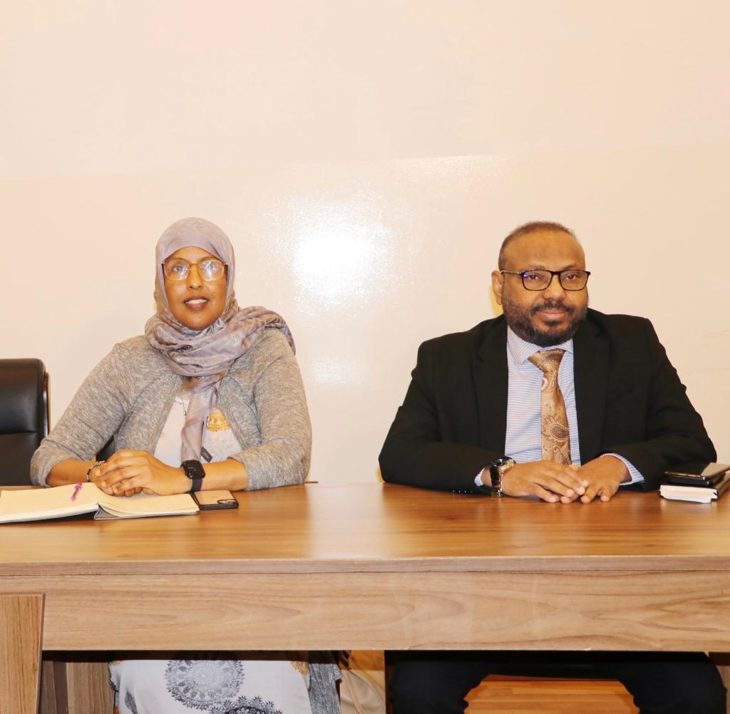 safiamseed's tweet photo. Productive meeting with Mr. Hamza, Permanent Secretary of the Ministry of Foreign Affairs and International Cooperation, along with UNHCR and IOM. Focused on enhancing and expediting repatriation efforts for Somali refugees in Yemen. 🤝🌍 #RefugeeSupport #GlobalCommitment" https://t.co/YSyqWVR9bO