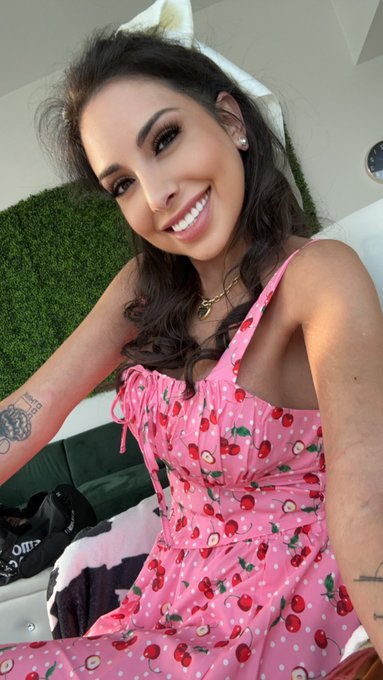 Soft girl era https://t.co/d15GMJdbZw