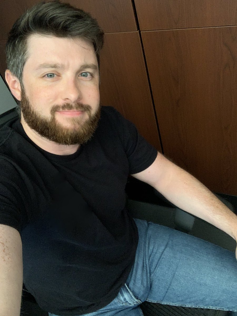 My jeans are feeing a little tight 😎