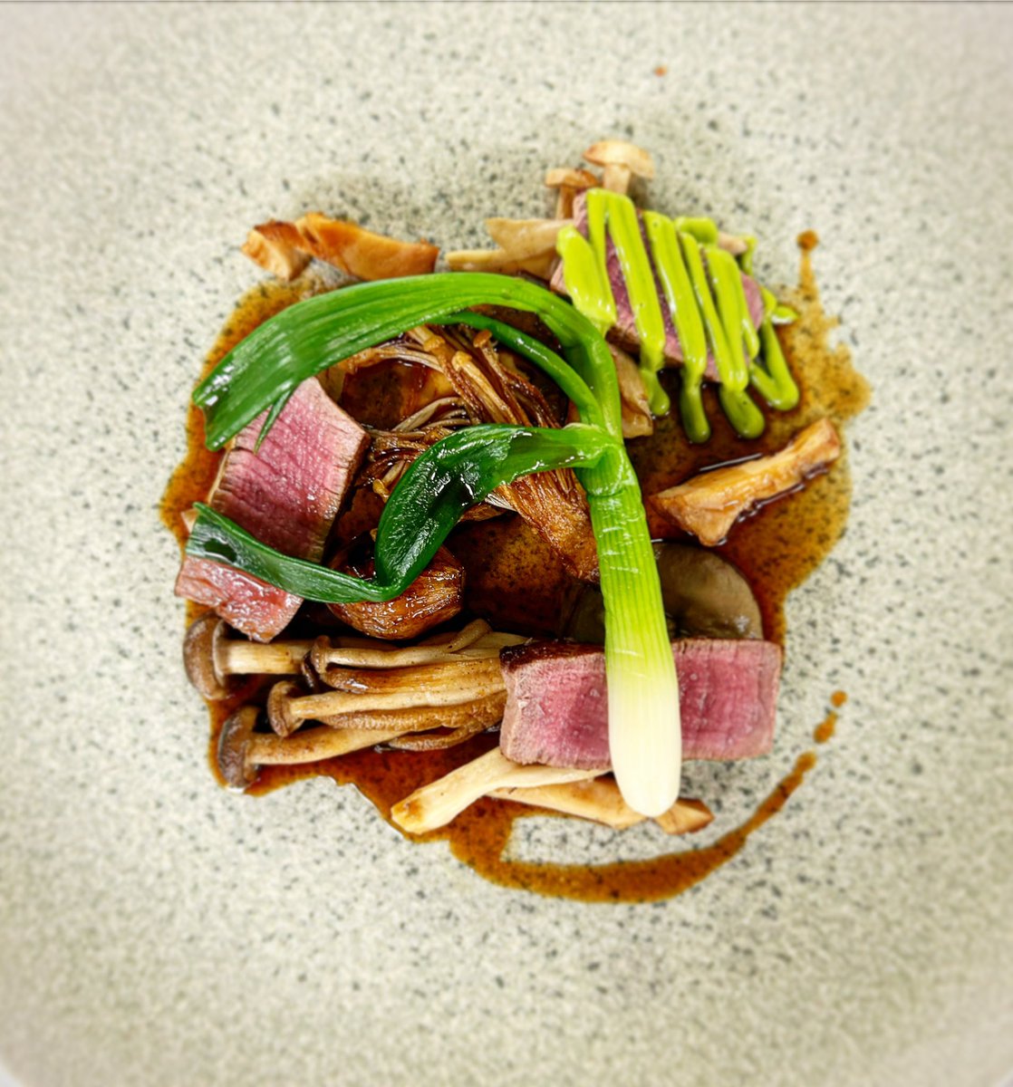 Beef, oxtail, mushrooms, onions, watercress, shaoxing wine <a href="/SlaughtersManor/">The Slaughters Manor</a>