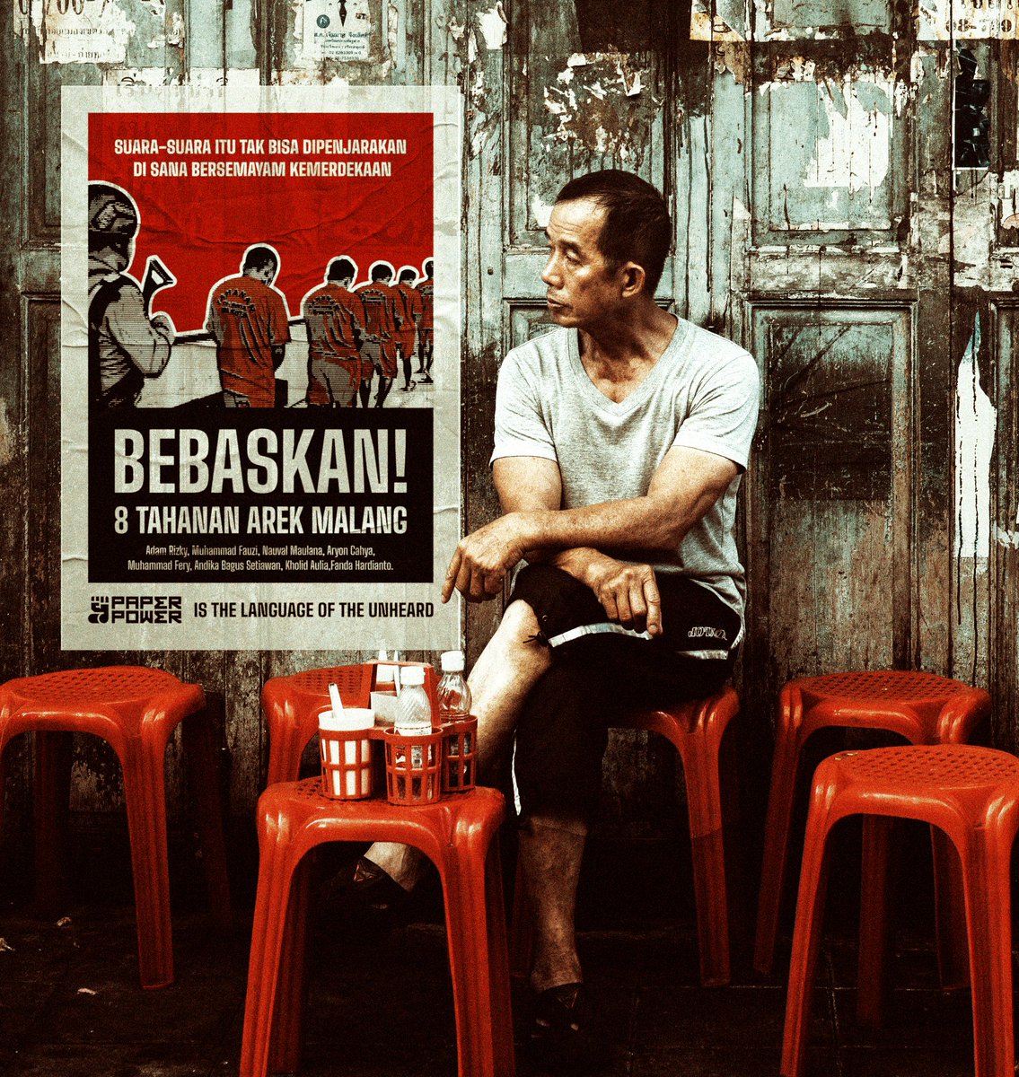 PAPERPOWERCO's tweet photo. Download file poster link: https://t.co/tNOVdCZBEV
__
#PaperPower #StreetPosterArt #StreetArt #UsutTuntas #Arema #Aremania #Aremanita #Malang #Kanjuruhan #Suporter #Bebaskan8TahananArekMalang https://t.co/KvvB6v9DuC