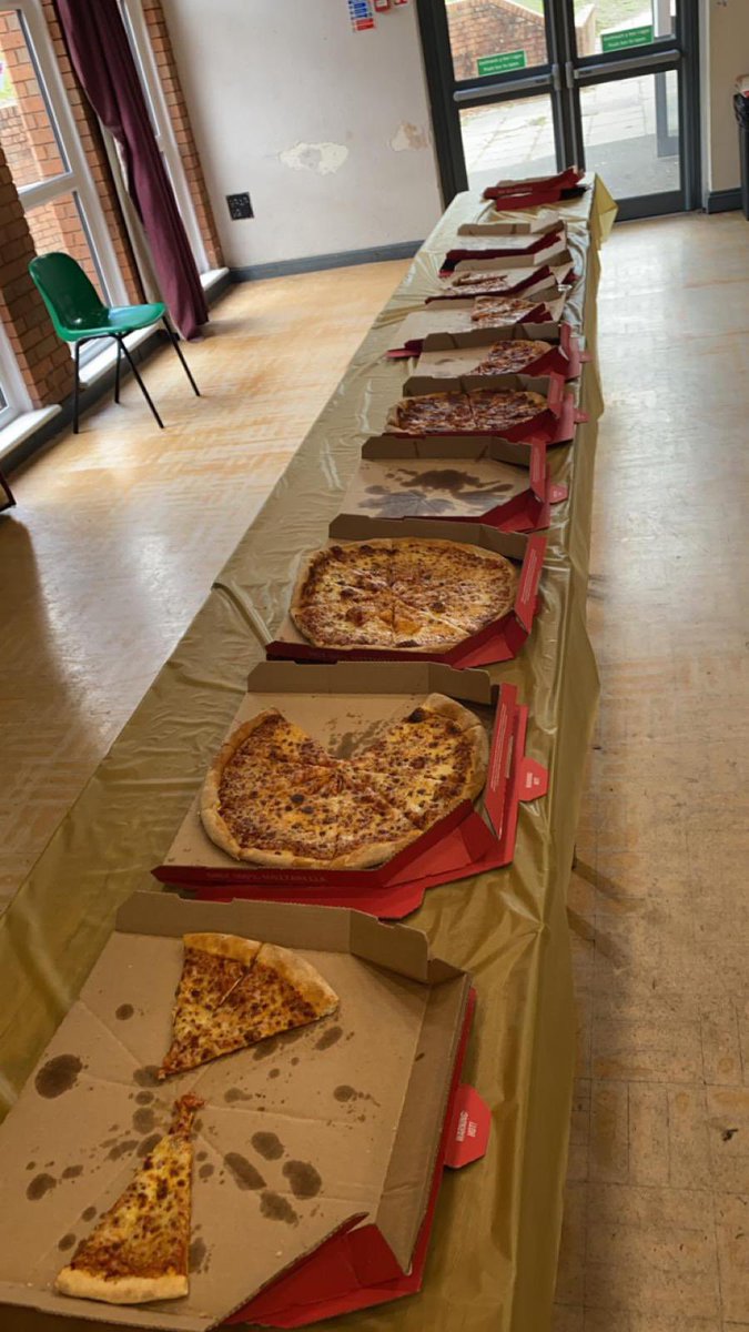 The staff enjoyed their pizza today too! <a href="/Ashley_Loynton/">Mr A Loynton</a> @Main_MACS