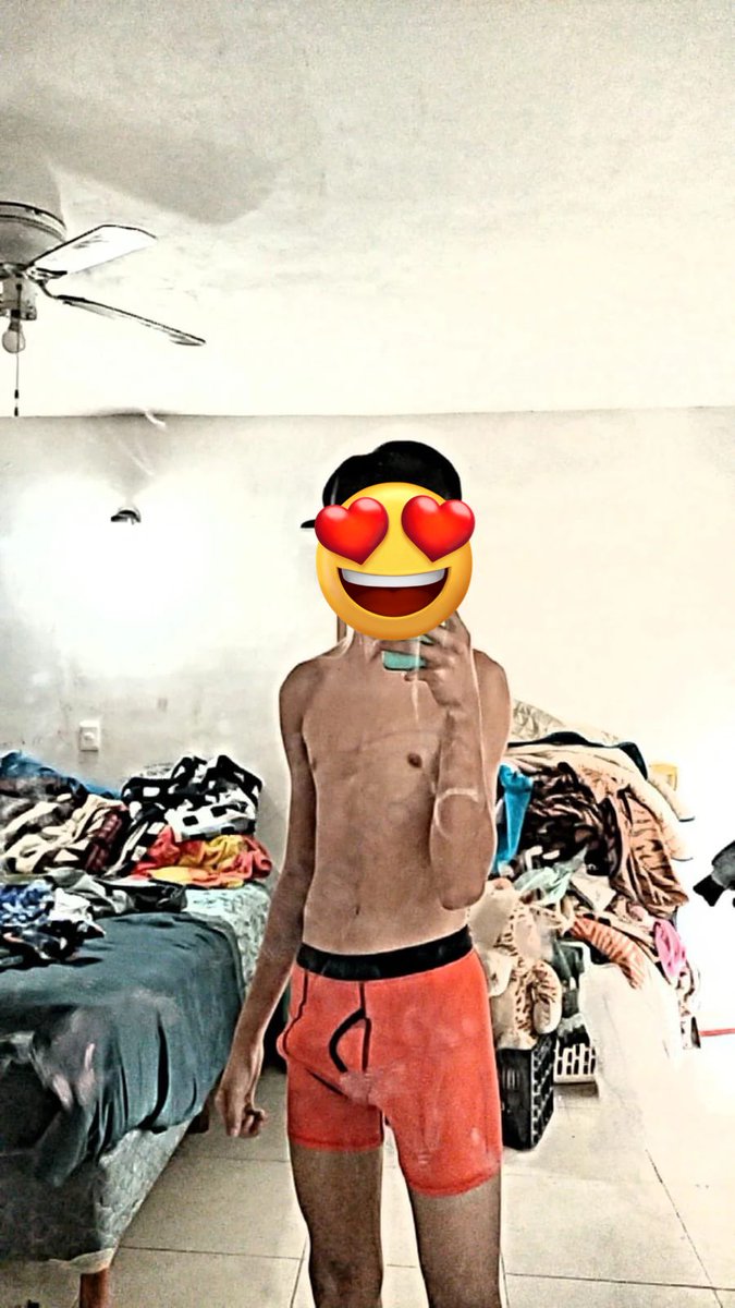 edgarlopez202's tweet photo. Alguien quiere el contenido de este lindo morrito 18 años cumpliditos🔥🤫 accede a do por $300 pesos al dm recuerda que todas las fotos subidas son chicos colaboradores @Chorichaca @mexico_chacales @HeterosChacale1 @EventosGayMed @Mayatesdesnudo @Funny_MXXX @fansly__girls https://t.co/upe3XtYWIi