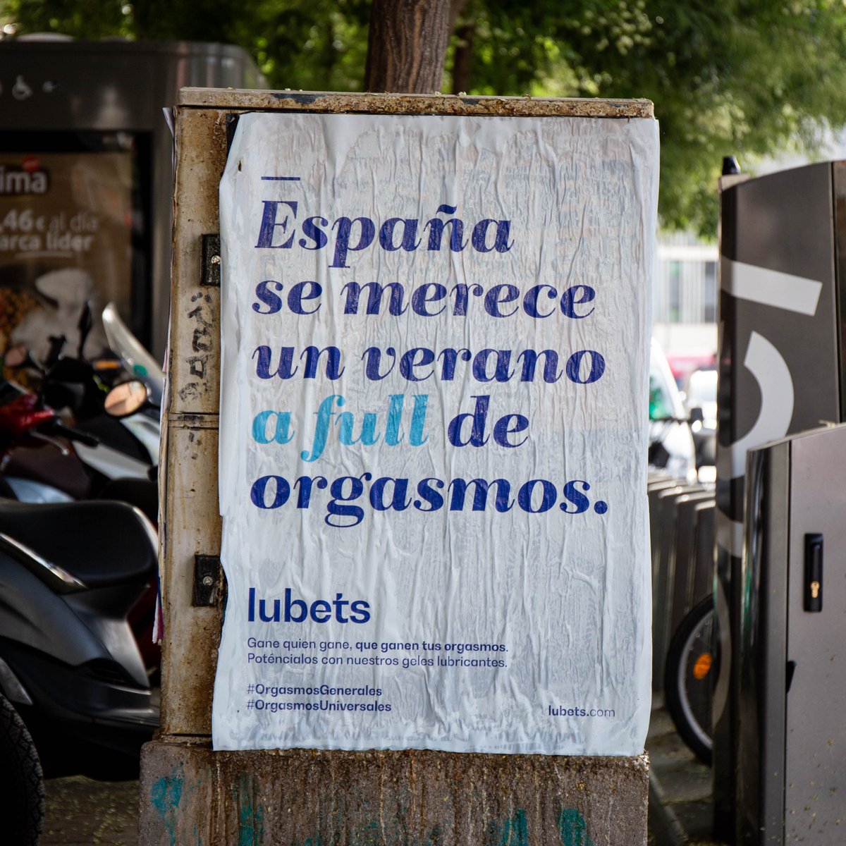 forocoches's tweet photo. LA ESPAÑA QUE LUBRICA 💦

Adapta tu lema favorito usando lubricante y participa en el sorteo de 30 invis al foro gracias a @Lubets_es #OrgasmosGenerales 

RT y follow a @Lubets_es para más oportunidades👀 https://t.co/PcAnohuAC0