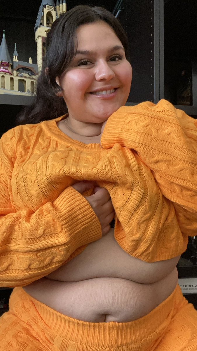 karlaxxxlane's tweet photo. Wanna get naughty in the DM's babe?

https://t.co/rAWG4JtOZJ https://t.co/dAL0lQeHMw