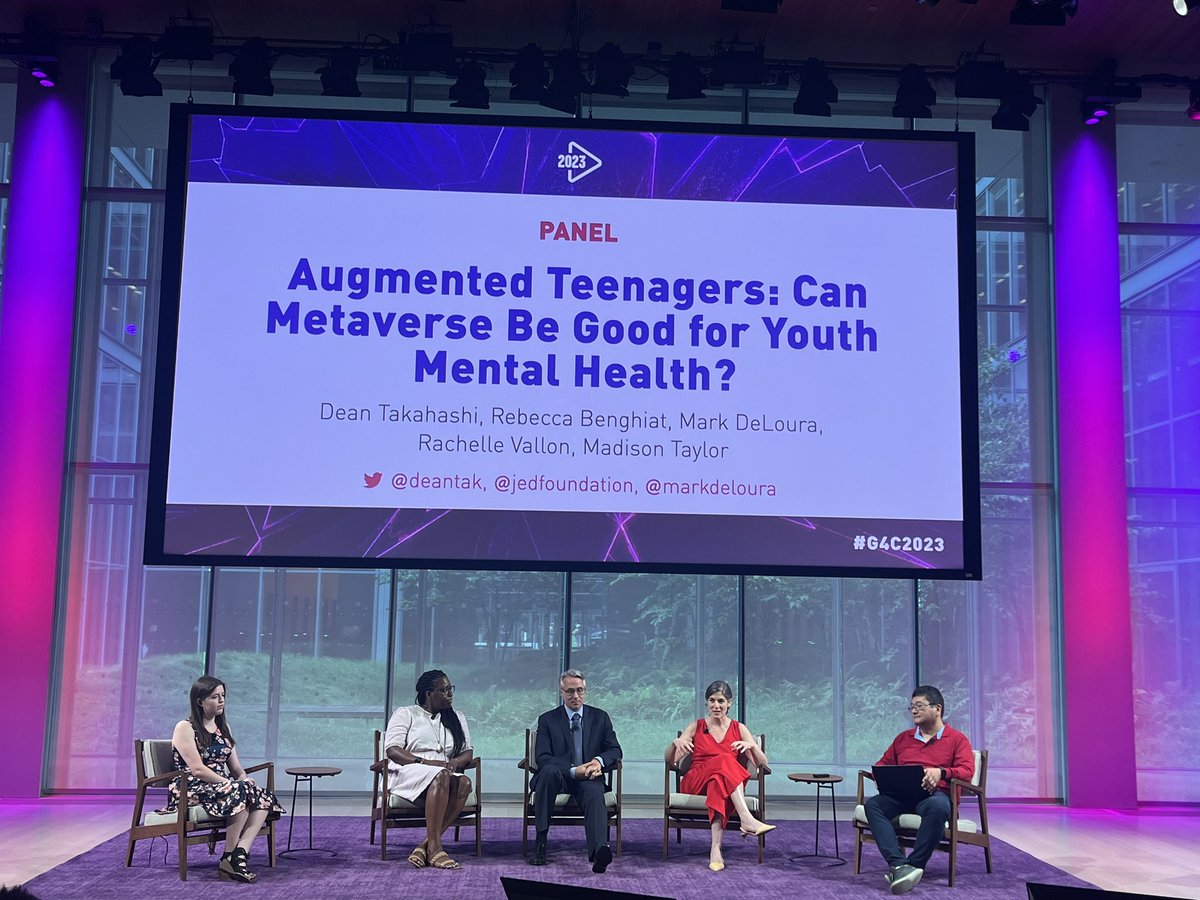 KillerSnails1's tweet photo. Thrilled to learn from @jedfoundation @markdeloura @deantak at this impressive panel @G4C https://t.co/vuGYWT54fB