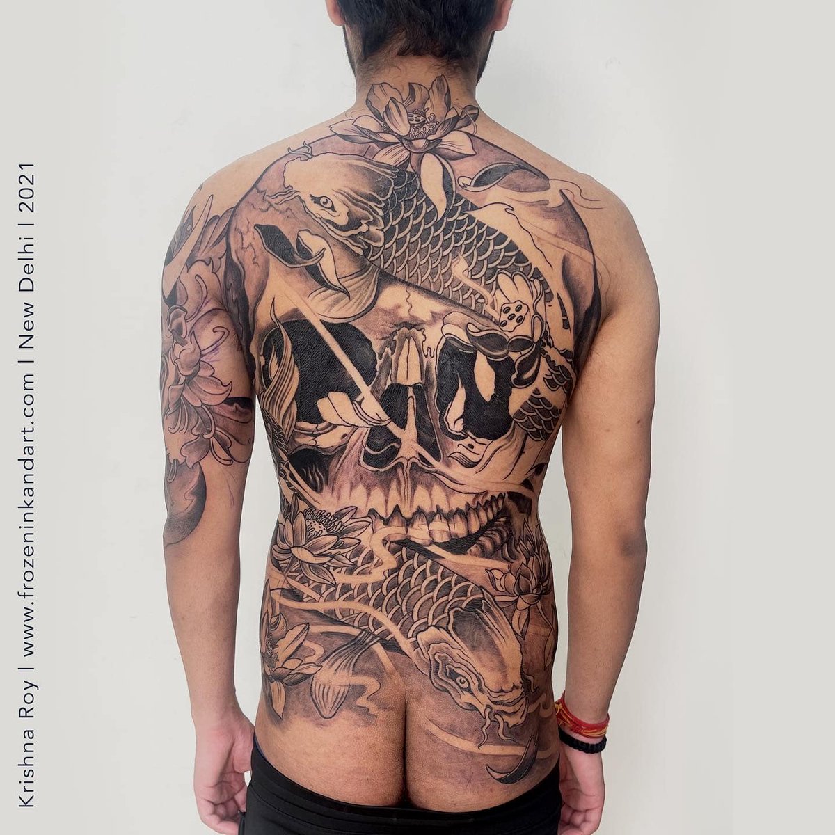 sushmitaroy__'s tweet photo. Japanese style back piece tattoo.
_
Toronto Tattoo Studio Frozen Ink And Art by Krishna Roy
https://t.co/8gs97qNQwz
_
#torontotattoostudio #frozeninkandart #krishnaroytattoo #toronto https://t.co/e2DpwyJBvE