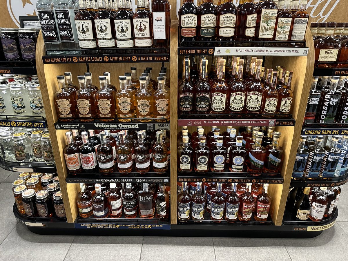 TweetsByVivek's tweet photo. Quick - any recommendations on a rye here at the Nashville airport? https://t.co/ZJwNOTY3dm