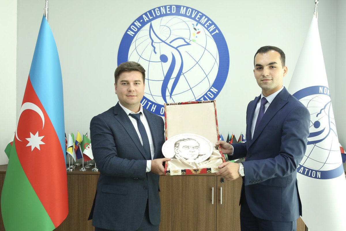 namyouthorg's tweet photo. At the end, Mr. Azer Aliyev (@AzarAliyev01), the Chairman of NAYORA, presented a thoughtful #gift to the Chairperson of #NAM Youth Organization, Mr. Ordukhan Gahramanzade (@OrdukhanG), as a gesture of #goodwill. The meeting concluded with a group photo.

#NAMYO #NAM2023 #NAMYouth #NAMYouthVision
