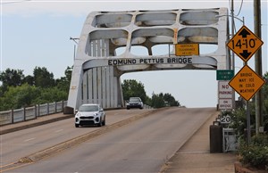greatplainsumc's tweet photo. A group from the #GPUMC and some from the Louisiana Conference visited Montgomery, Selma and Birmingham in AL to visit sites associated with the civil rights movement and learn how we can strive for social justice now. @ToddSeifert reflects on the trip.
https://t.co/0ctq0YBCUB https://t.co/P6GhQI749x