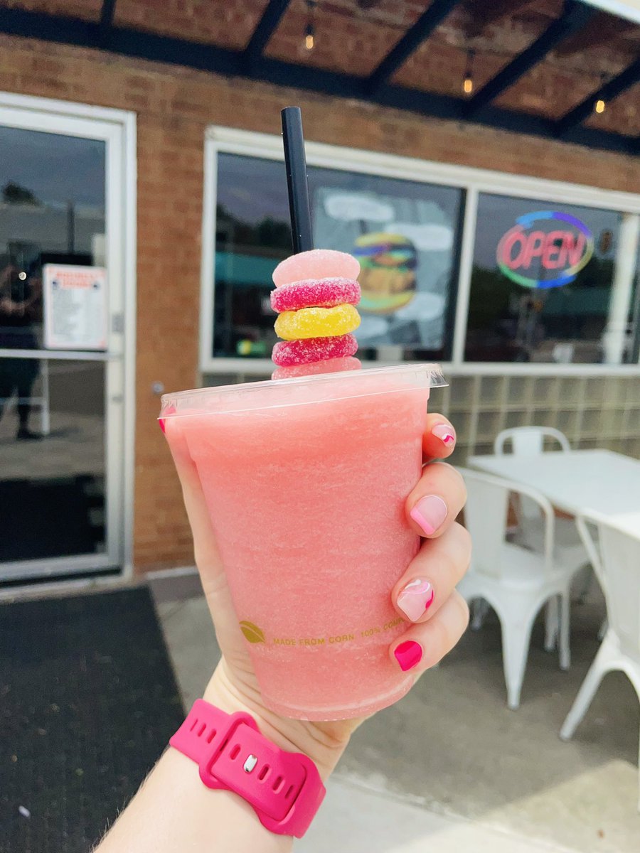 Mystery limeade Slushy 👀❓
#veganaf