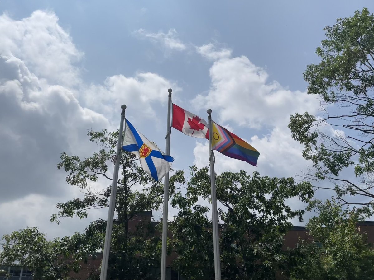 DFO_MAR's tweet photo. @HalifaxPride @CoastGuardCAN We are happy to support @HalifaxPride once again this year. Thank you to everyone who participated and helped us celebrate Pride Season! #HFXPride https://t.co/Hl7fRpxteF