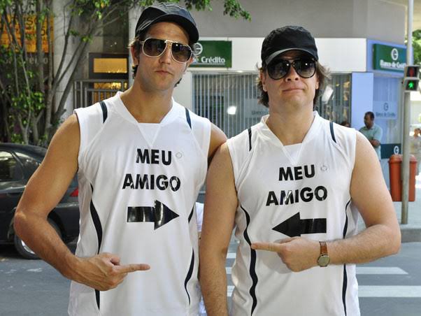 feliz dia do amigo!