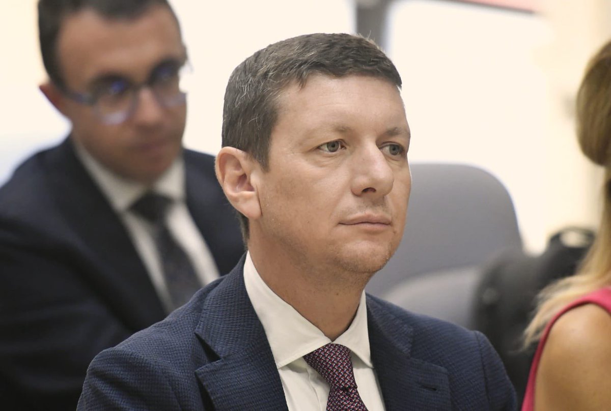 CislRomaRieti's tweet photo. Coppotelli: sottoscritto il protocollo strategico con il Comune di #Ciampino per la cabina di regia e le misure del #PNRR considerando l’importanza di una partecipazione non solo responsabile e concreta ma anche tempestiva e puntuale
https://t.co/3Oqzwu4M2g https://t.co/huqpRX5aTZ