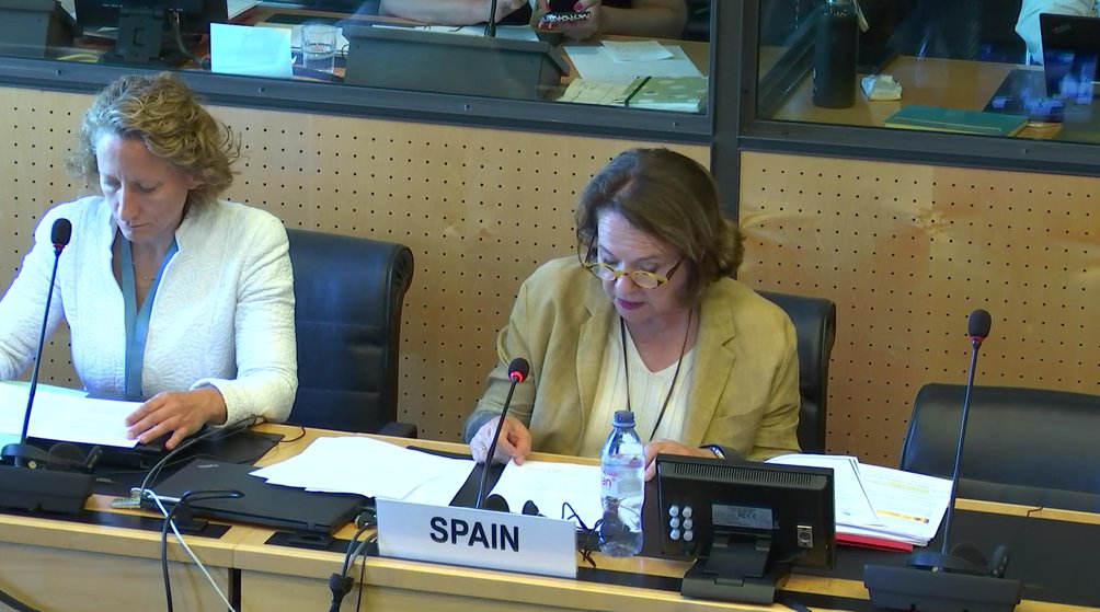 omctorg's tweet photo. Today #CAT77 experts reviewed #Spain’s record on torture. They expressed concerns about the excessive use of force by police officers during peaceful protests, including through the use of weapons such as rubber bullets. https://t.co/tNzNB1elcB