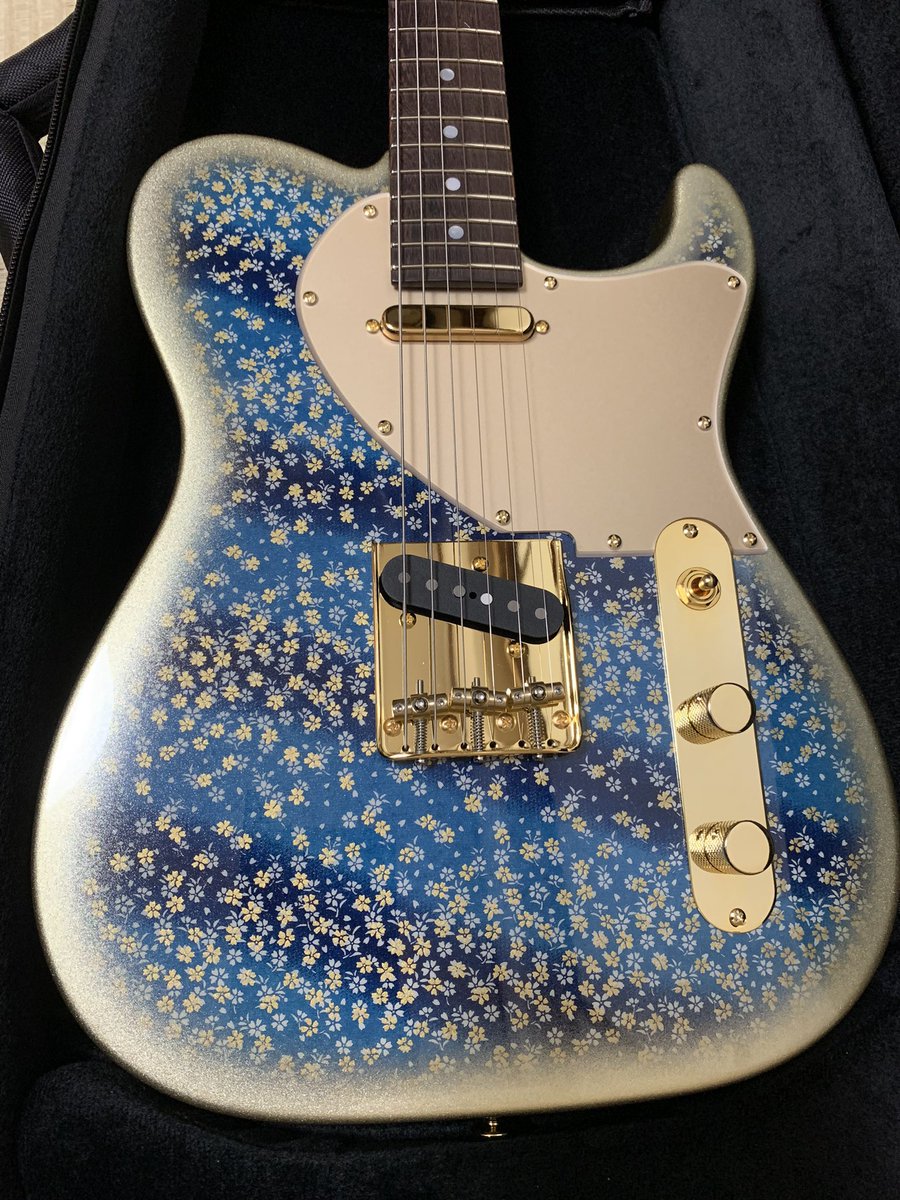 TOM16039221's tweet photo. 1⃣️9⃣️ momose MT-Premium 花小纹

#momose #电吉他 #吉他 #Guitar #guitar #エレキギター #ギター https://t.co/QgKpy3nEHF