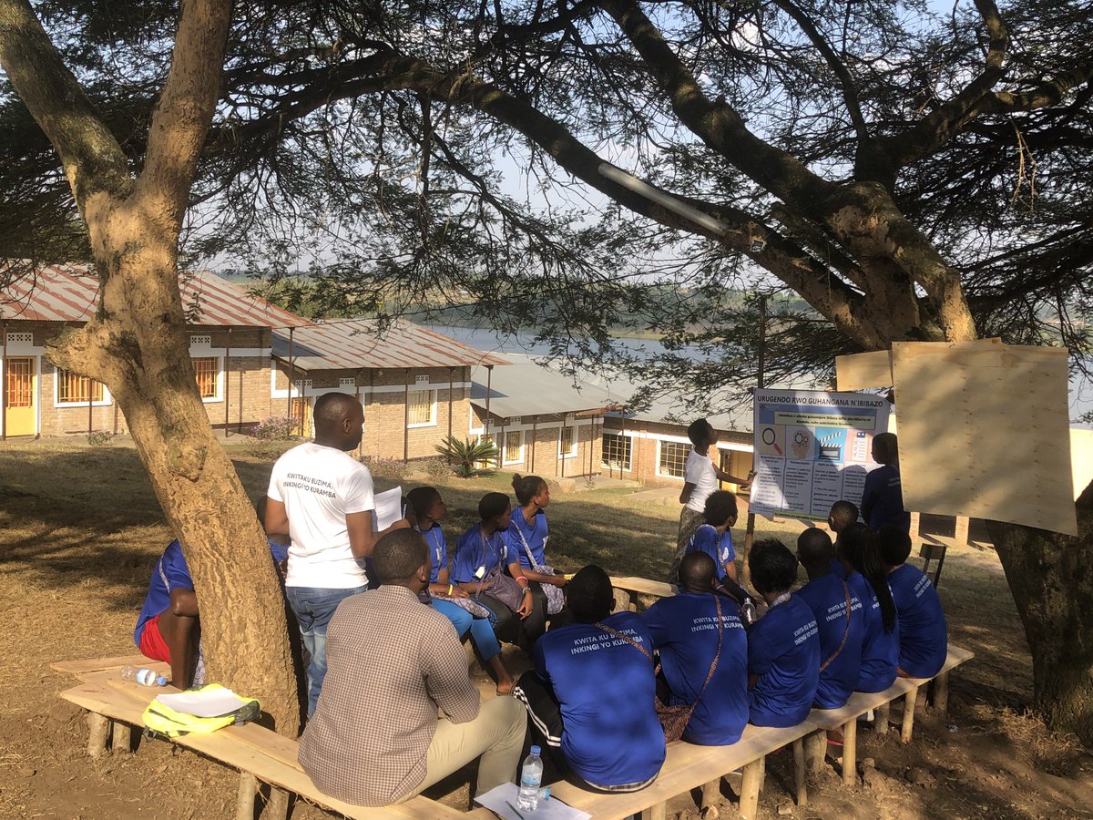 Exciting discussions at #DiabetesYouthCamp23! Campers have teamed up to explore the crucial intersection of #Diabetes and Sexual Reproductive Health &amp; Rights. With facilitators, they're debunking ordinary #SRHR myths and fostering a supportive environment for learning and growth.