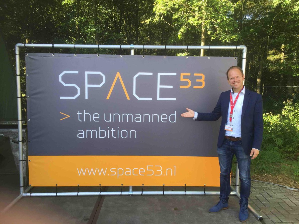 Space53 Team Update! Vanaf 1 september is Mike Holsheimer de nieuwe programmamanager van Space53. Mike neemt het stokje over van Wouter Asveld, die het laatste half jaar actief was als interim programmamanager. Lees meer: bit.ly/3XYcGds <a href="/Gem_Enschede/">Gemeente Enschede</a>