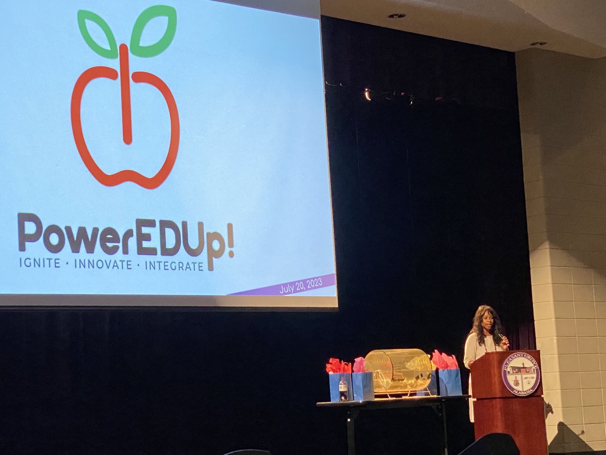 Cari McClellan tweet media